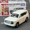 Tomica Takara Tomy escala 1:64 1/64 Guatemala autos a escala carros vehículos coleccionables coleccion