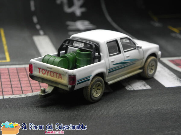 toyota pickup escala 1:64 1/64 Guatemala autos a escala carros vehículos coleccionables coleccion