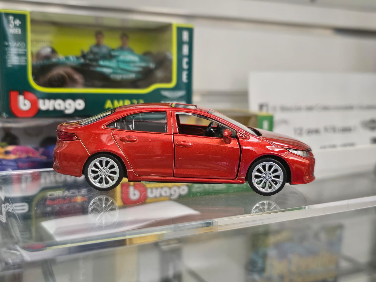 escala 1:43 Guatemala autos a escala carros vehículos coleccionables toyota