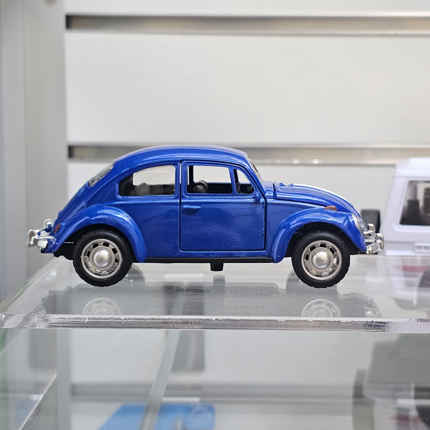 escala 1:32 vocho vochito escarabajo auto escala guatemala