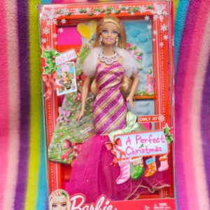 barbie guatemala muñeca figura perfect christmas feliz navidad
